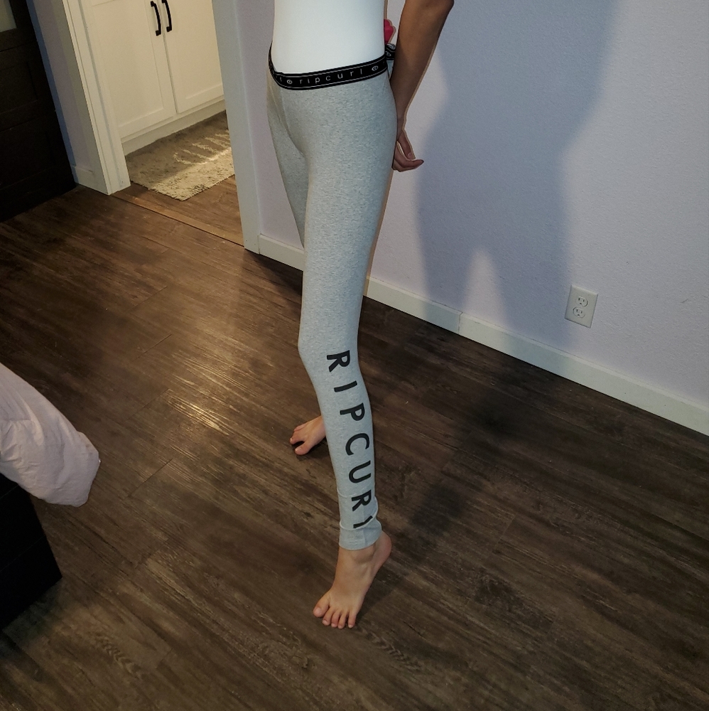 Rip Curl Gray Leggings
